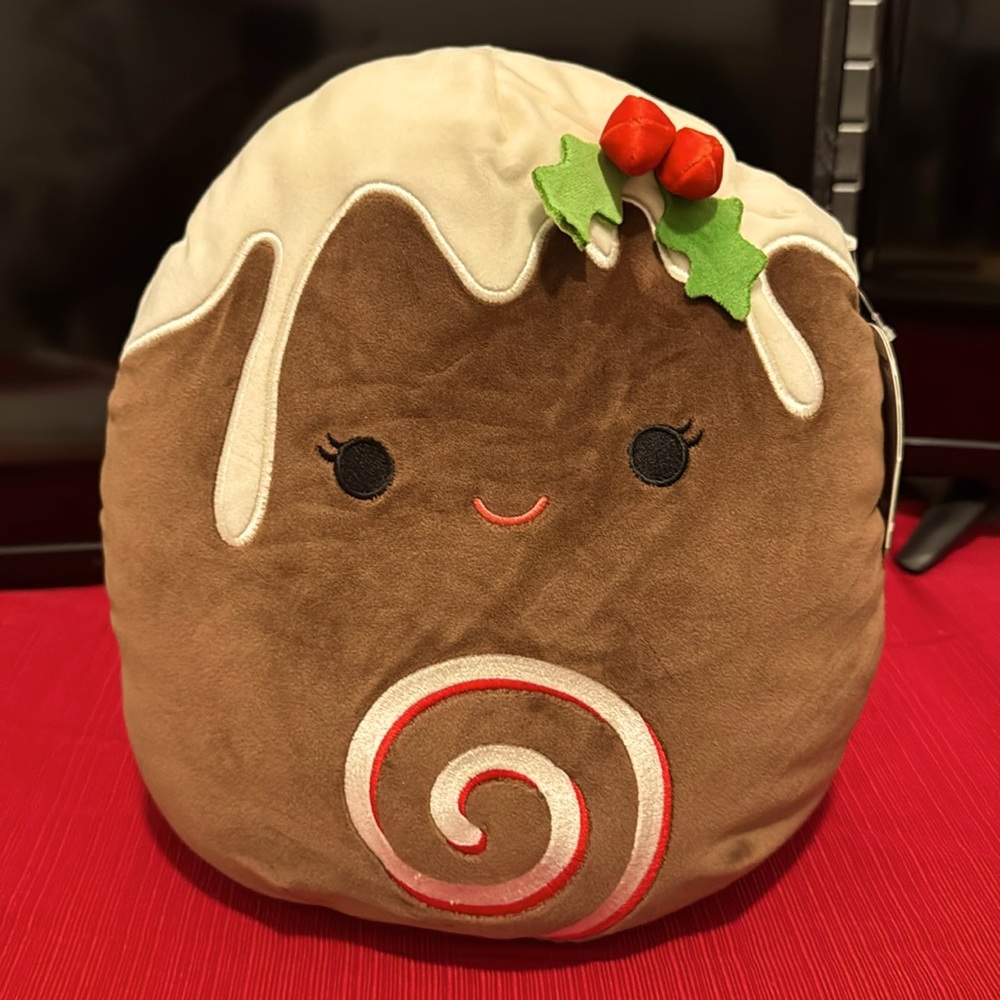 Fleur the Yule Log-11” Squishmallow from the 2024 Holiday Squad